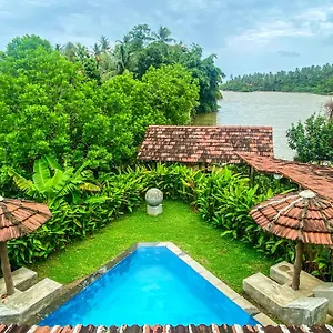 Отель Waterland